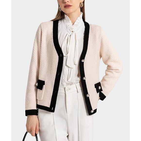 NWT Casly Lamiit V-Neck Cream Cardigan Sweater M Pearl Button Academia Preppy - Picture 5 of 14